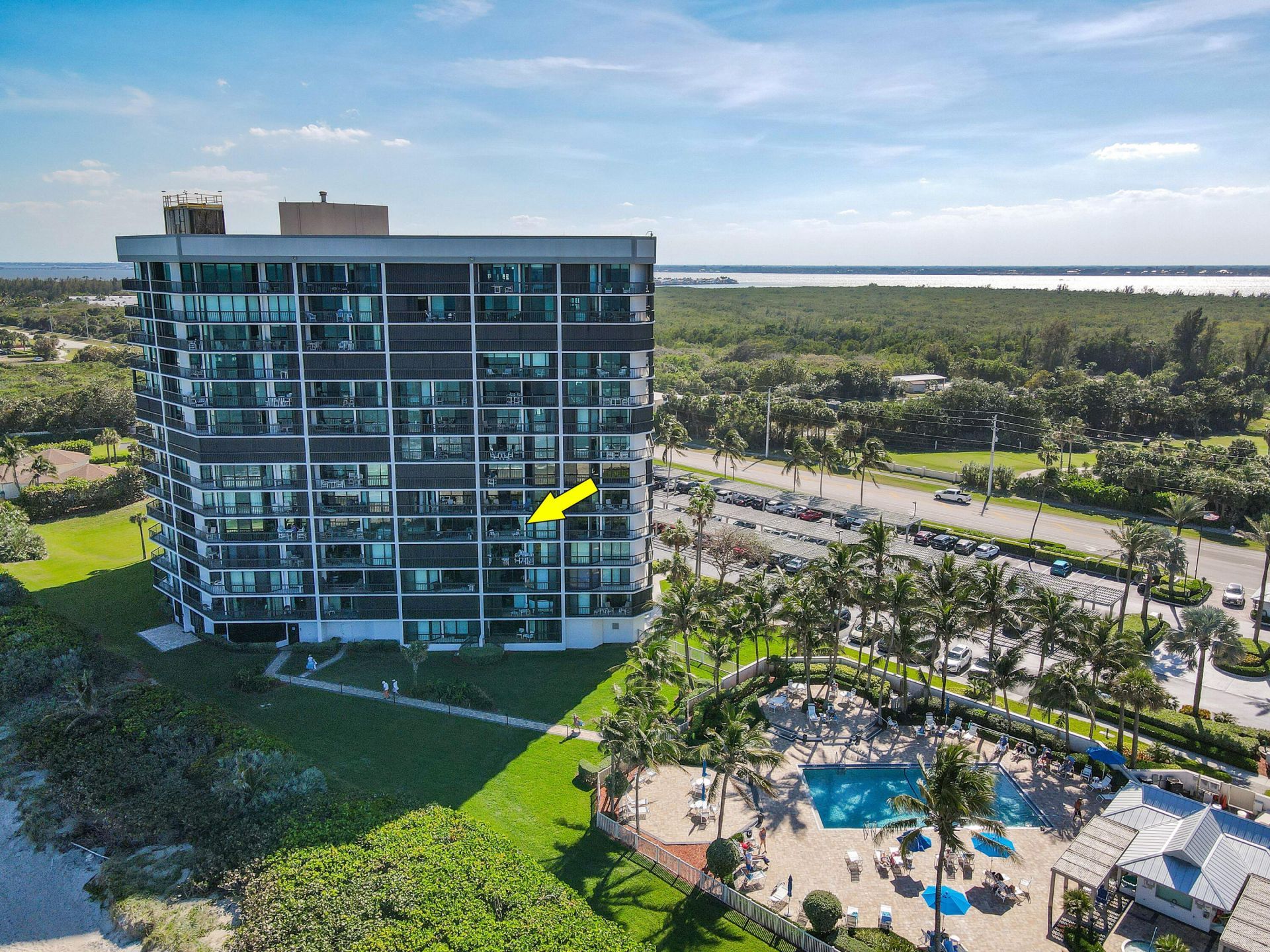 8880 S Ocean Drive, Unit 502, Jensen Beach, FL 34957 Photo