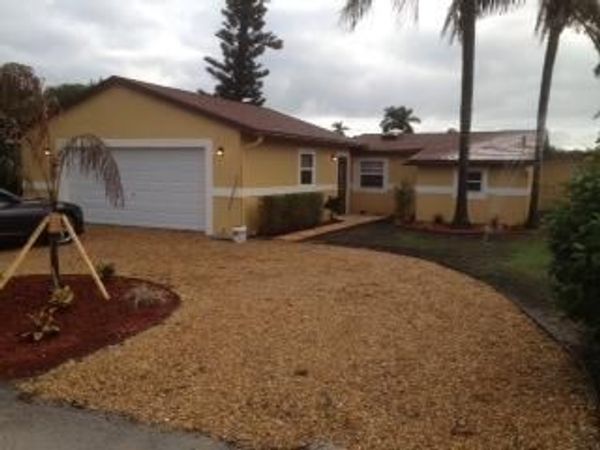 3830 DAVIS Road, Palm Springs, FL 33461