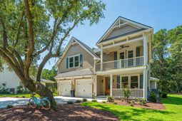 977 Bellas Lane photo 4
