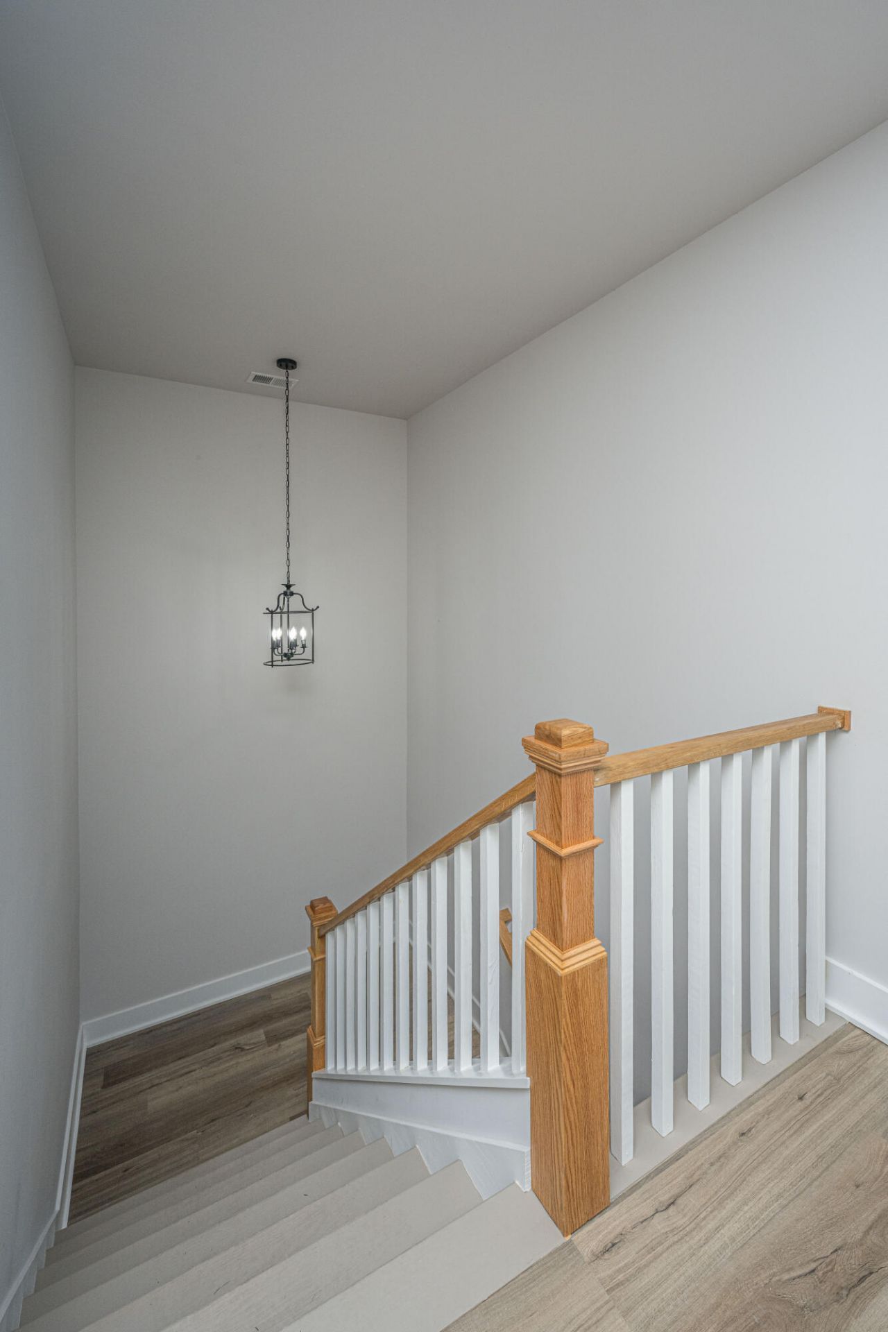 977 Bellas Lane Photo 35