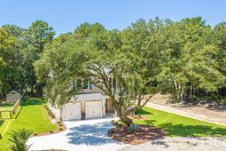 977 Bellas Lane photo 4