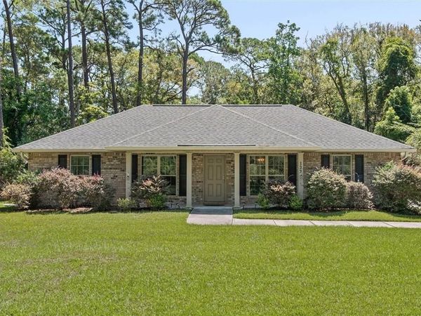 122 Hernando Street, Dauphin Island, AL 36528
