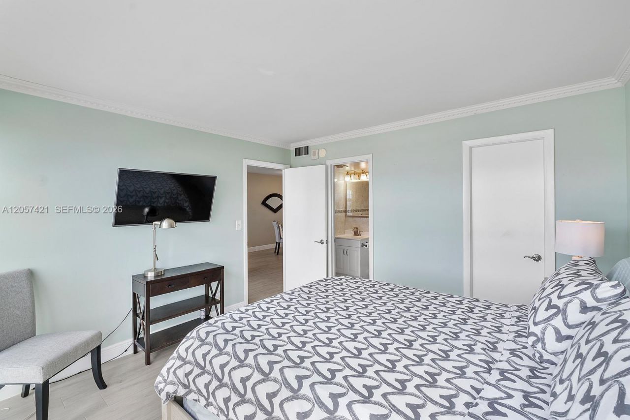 531 N Ocean Blvd , Unit 1005, Pompano Beach, FL 33062 Photo