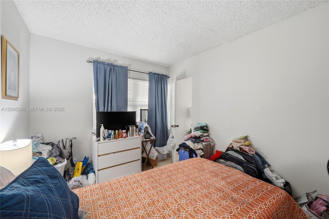 18101 NW 68th Ave , Unit B105, Hialeah, FL 33015 Photo