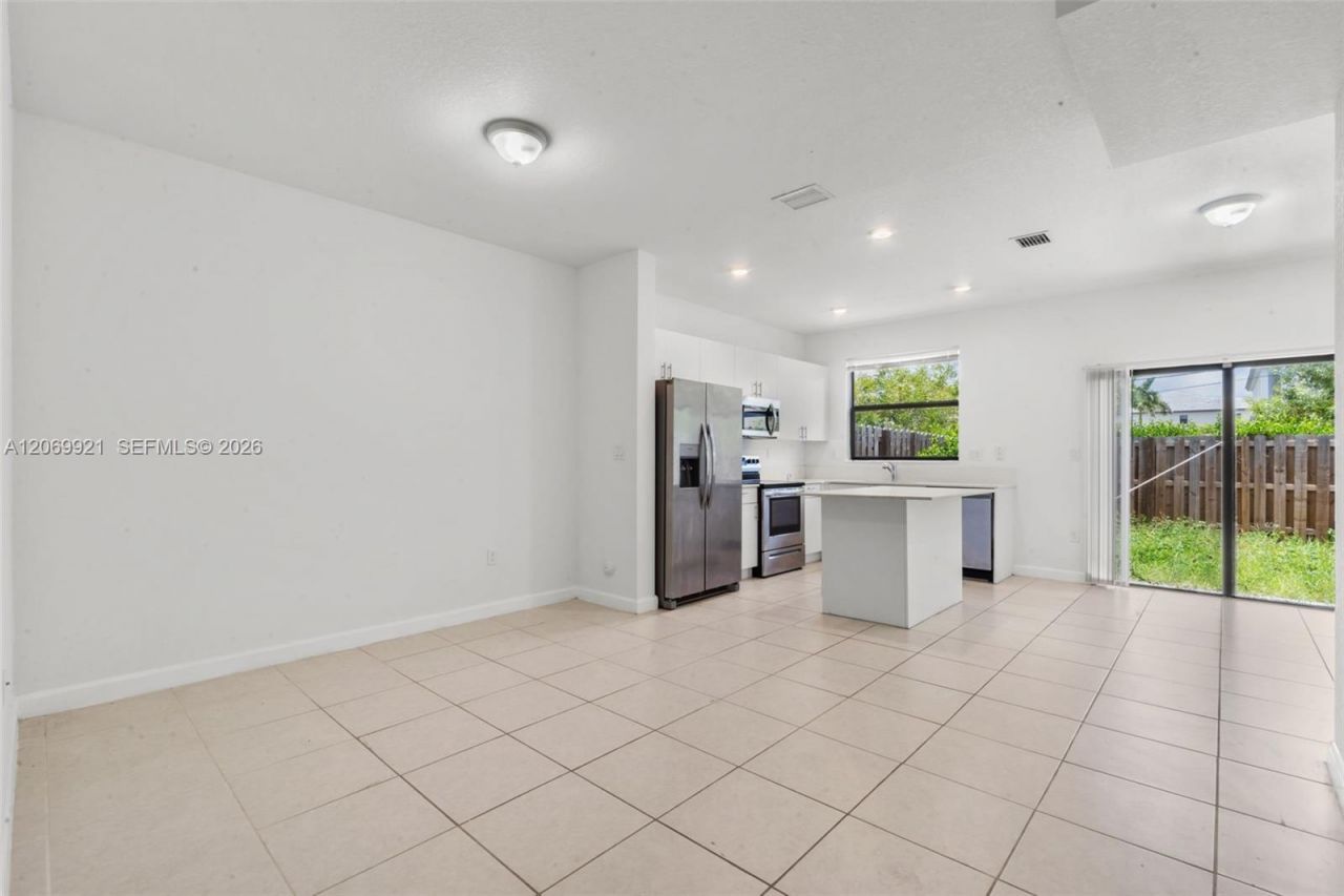 28637 SW 132nd Ct , Homestead, FL 33033 Photo