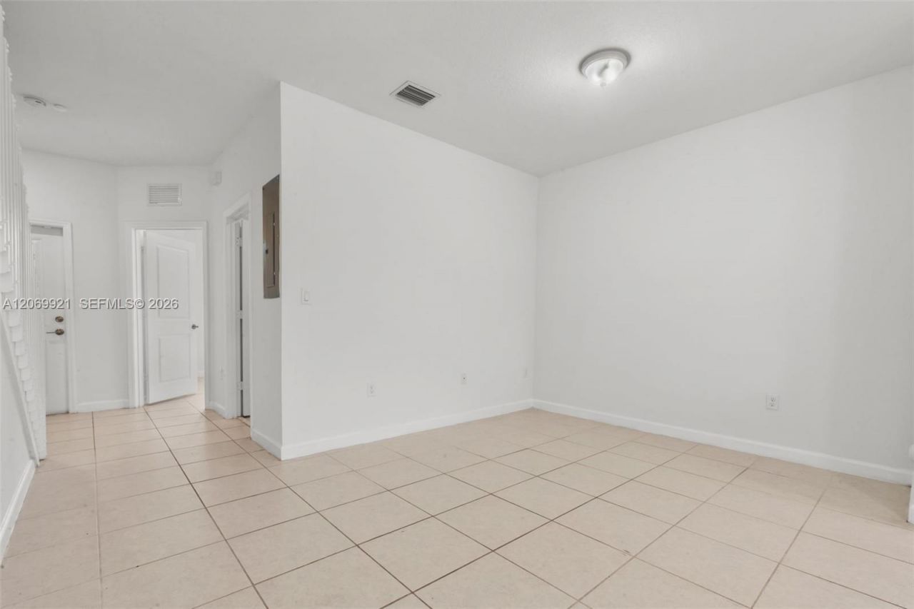 28637 SW 132nd Ct , Homestead, FL 33033 Photo