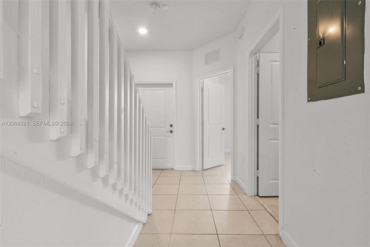 28637 SW 132nd Ct , Homestead, FL 33033 Photo