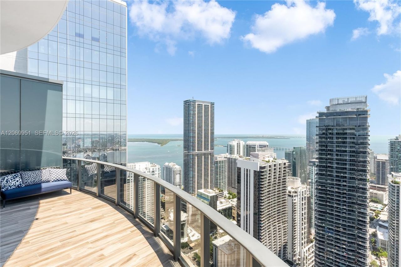 801 S Miami Ave , Unit PH5801, Miami, FL 33130 Photo