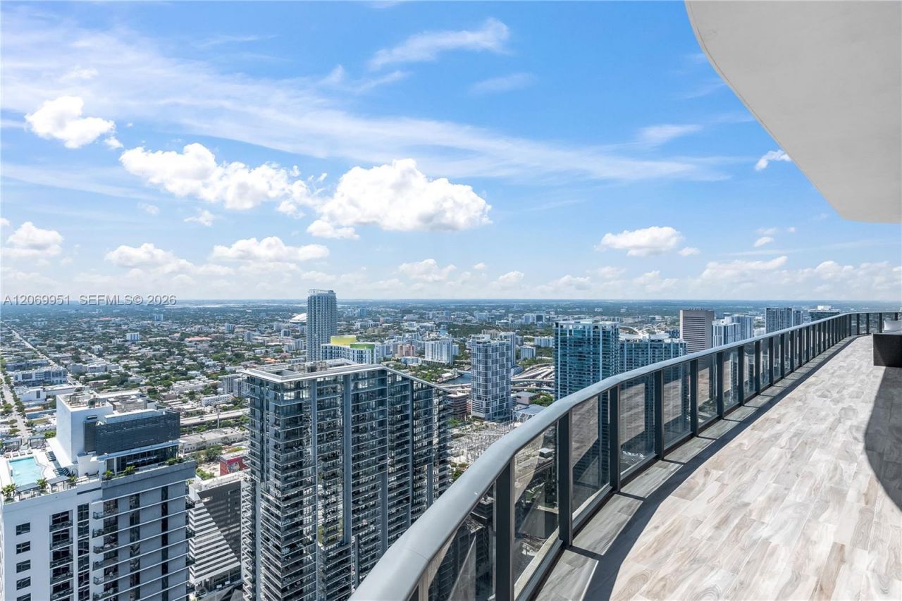 801 S Miami Ave , Unit PH5801, Miami, FL 33130 Photo