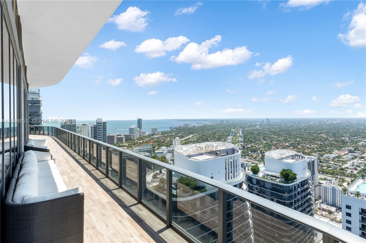 801 S Miami Ave , Unit PH5801, Miami, FL 33130 Photo