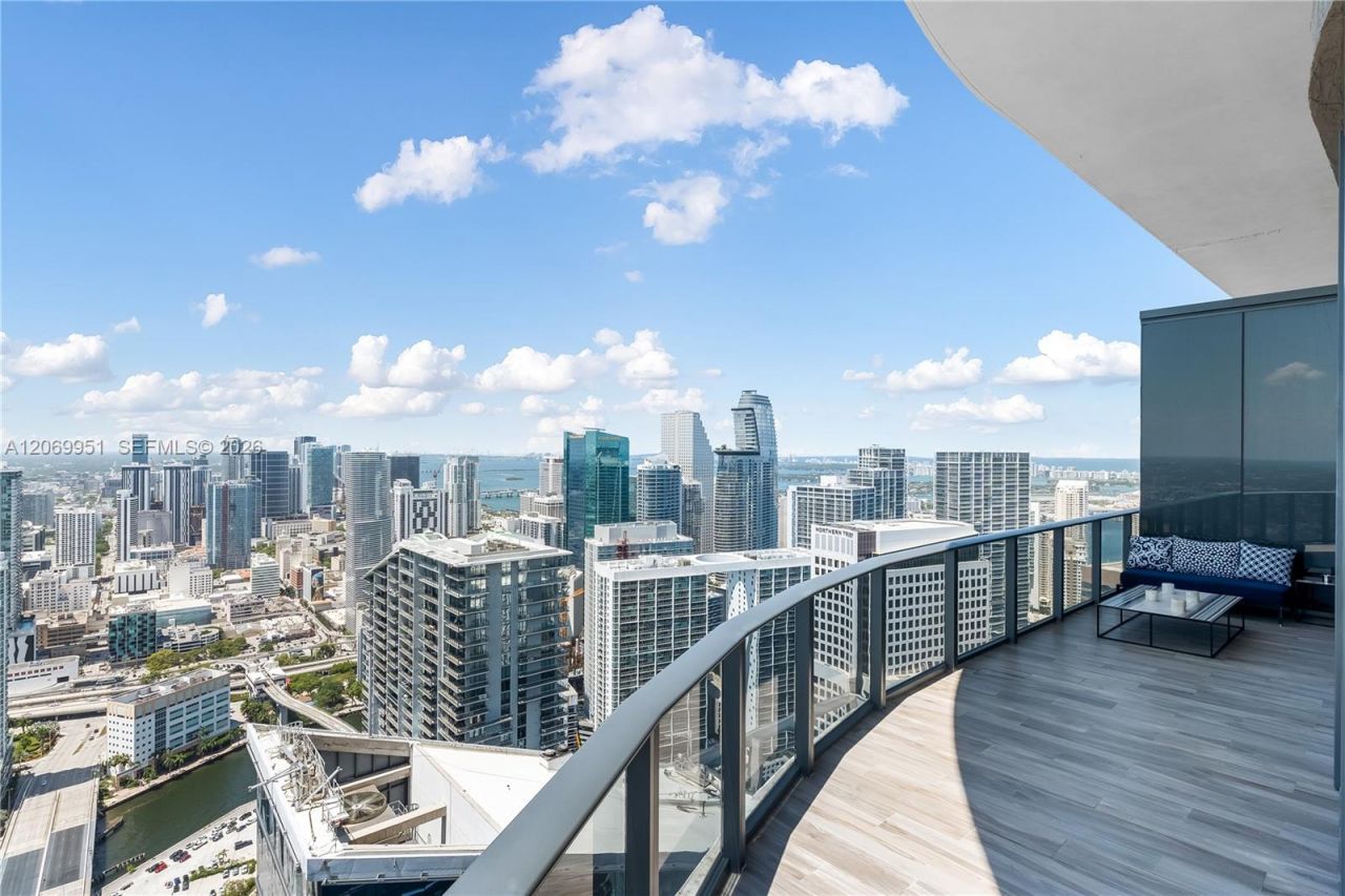 801 S Miami Ave , Unit PH5801, Miami, FL 33130 Photo