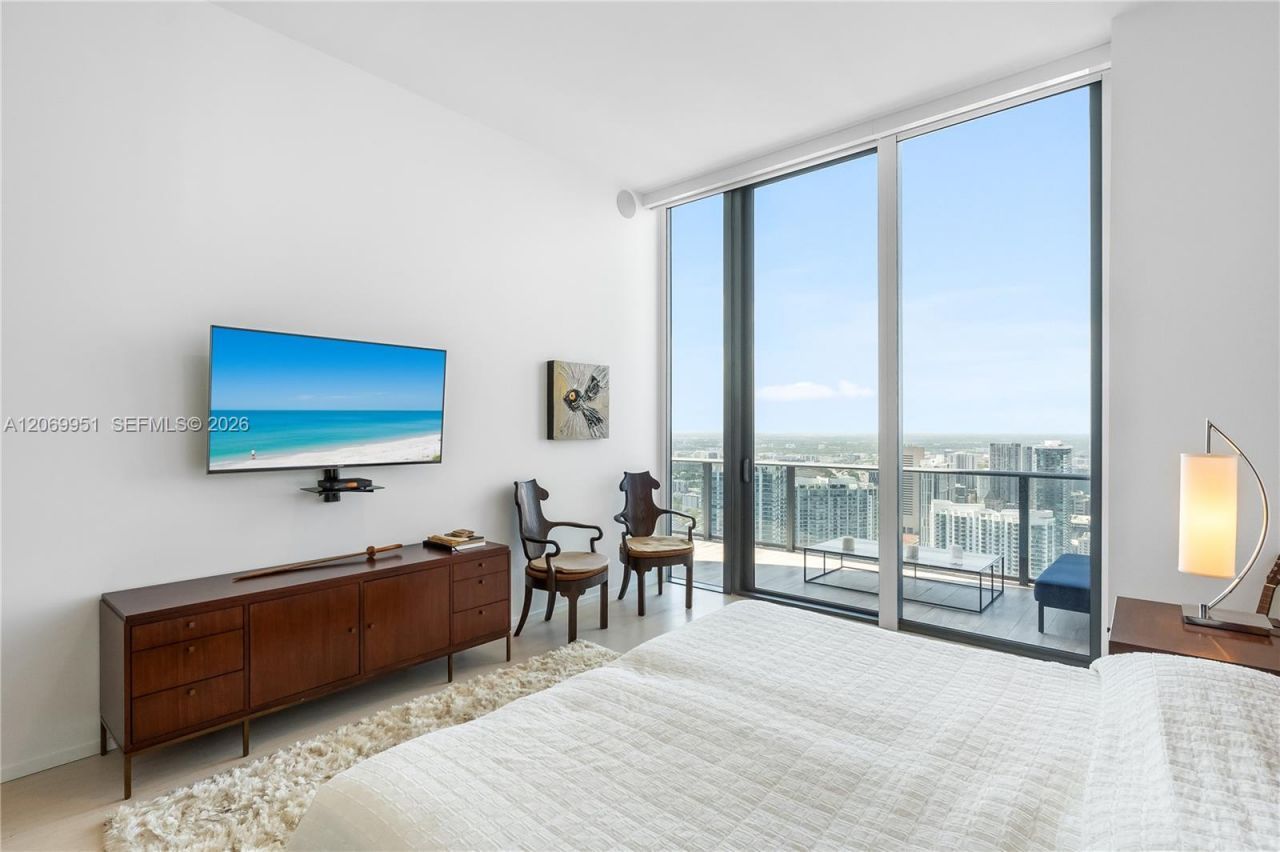 801 S Miami Ave , Unit PH5801, Miami, FL 33130 Photo