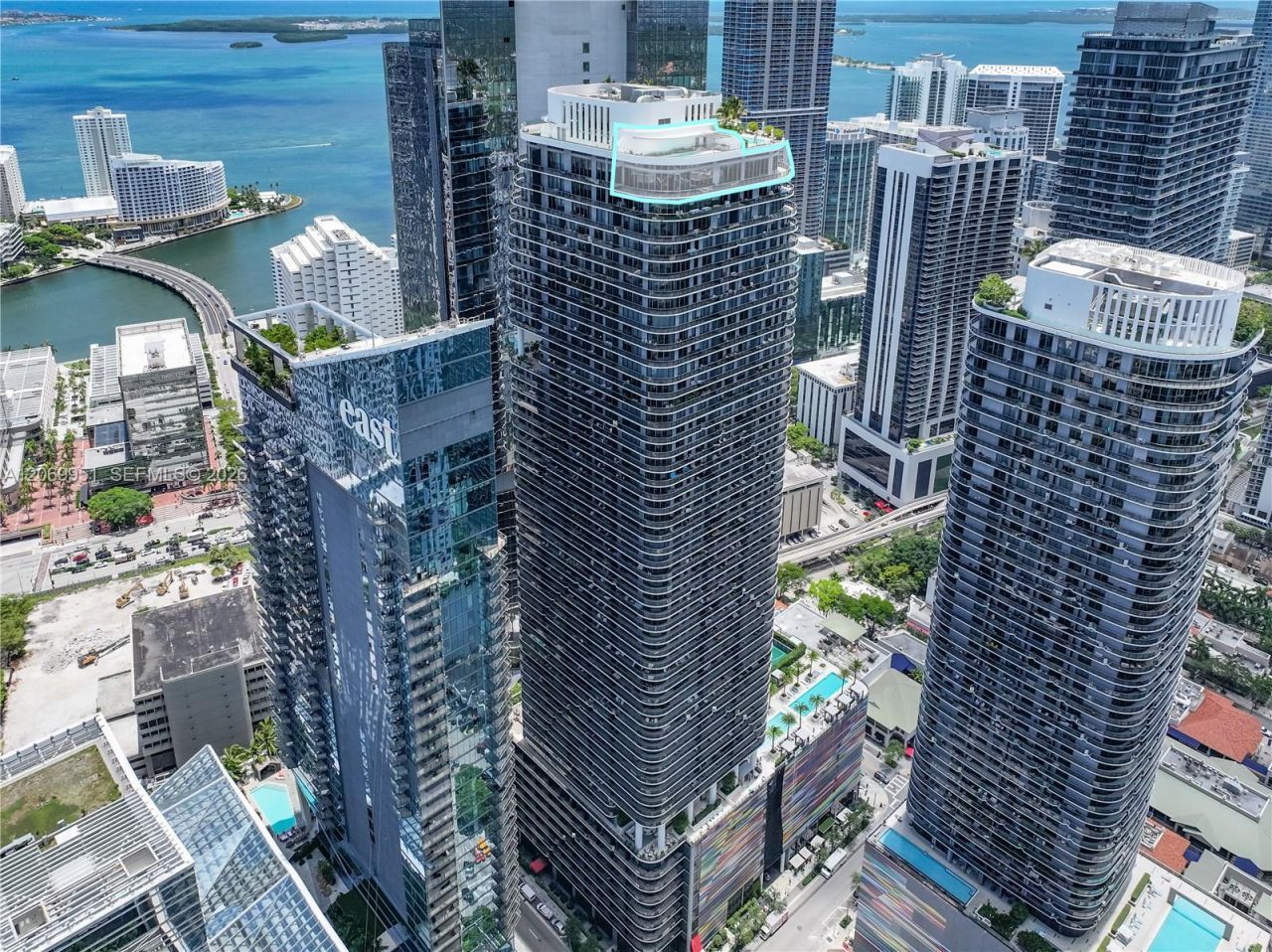 801 S Miami Ave , Unit PH5801, Miami, FL 33130 Photo