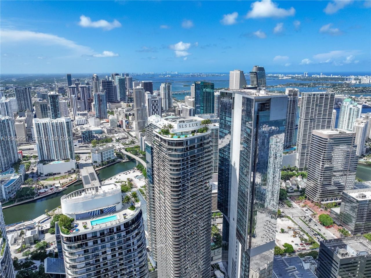 801 S Miami Ave , Unit PH5801, Miami, FL 33130 Photo