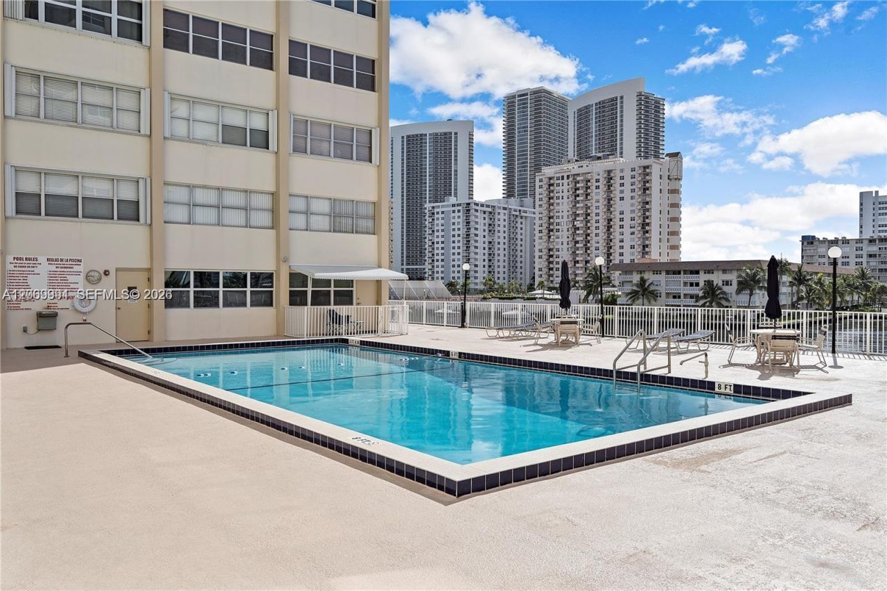111 Golden Isles Dr , Unit F2, Hallandale Beach, FL 33009 Photo