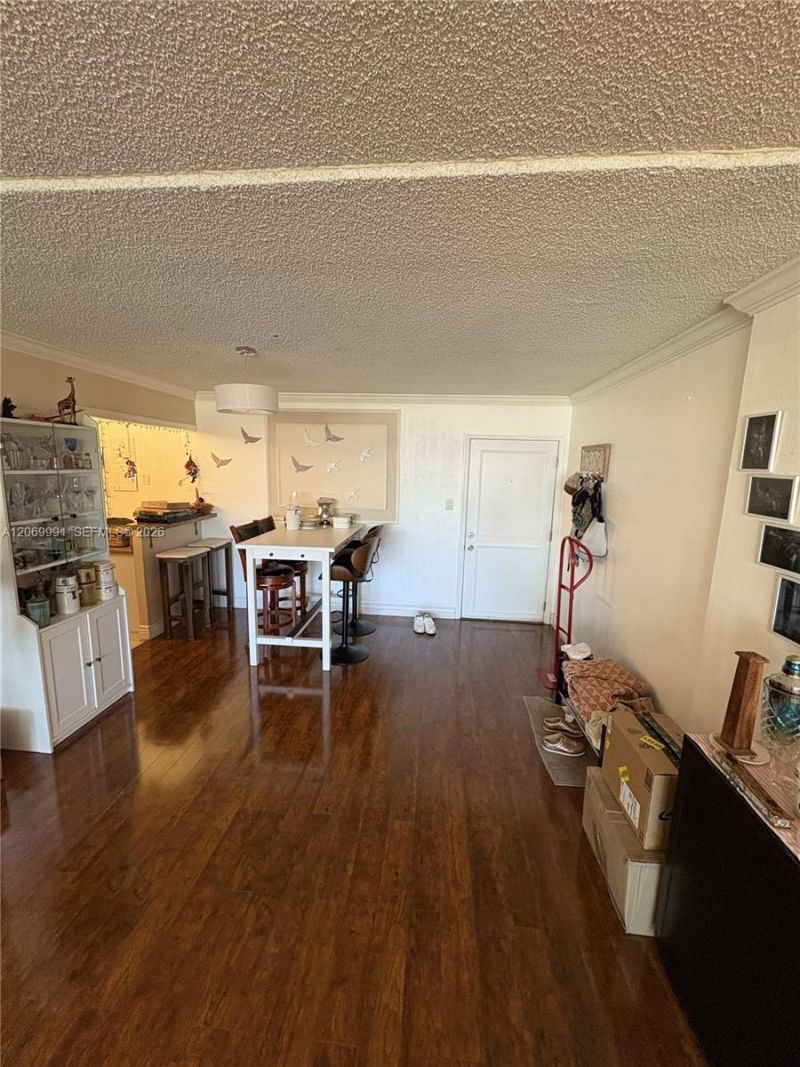 111 Golden Isles Dr , Unit F2, Hallandale Beach, FL 33009 Photo