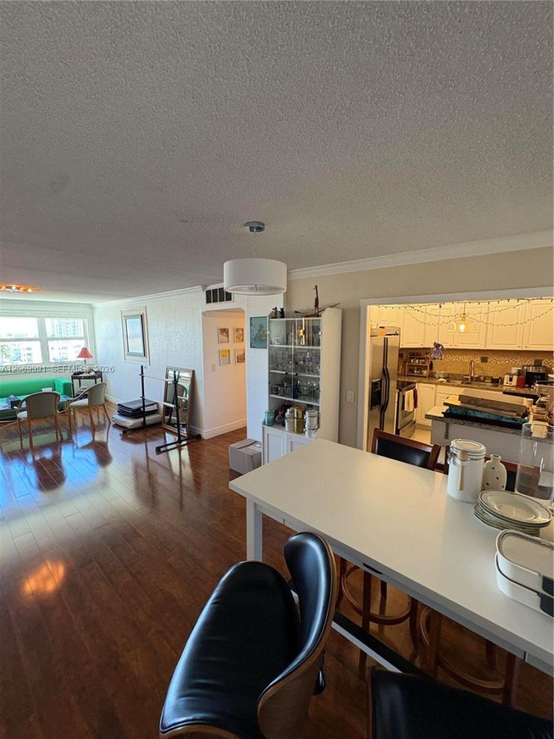 111 Golden Isles Dr , Unit F2, Hallandale Beach, FL 33009 Photo