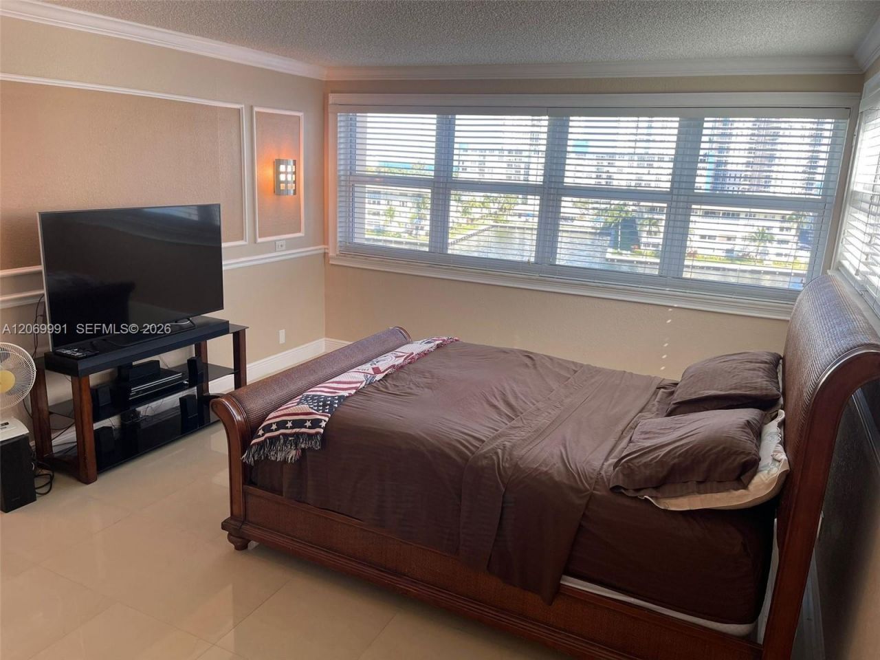 111 Golden Isles Dr , Unit F2, Hallandale Beach, FL 33009 Photo