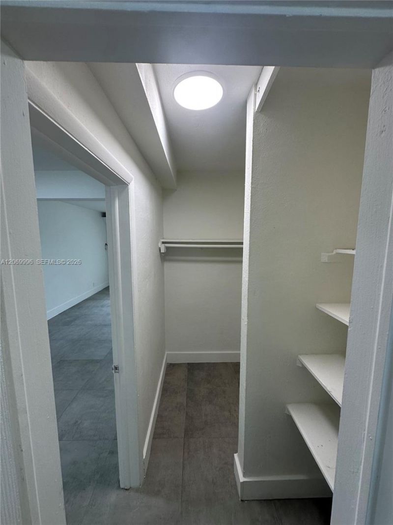 1225 Normandy Dr , Unit 8, Miami Beach, FL 33141 Photo