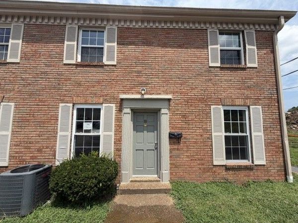 323 Forest Park Rd, Unit 5-8, Madison, TN 37115