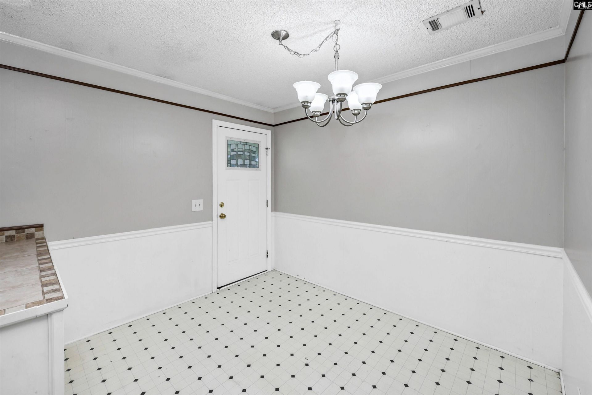 1816 Dunbar Road  Photo 10