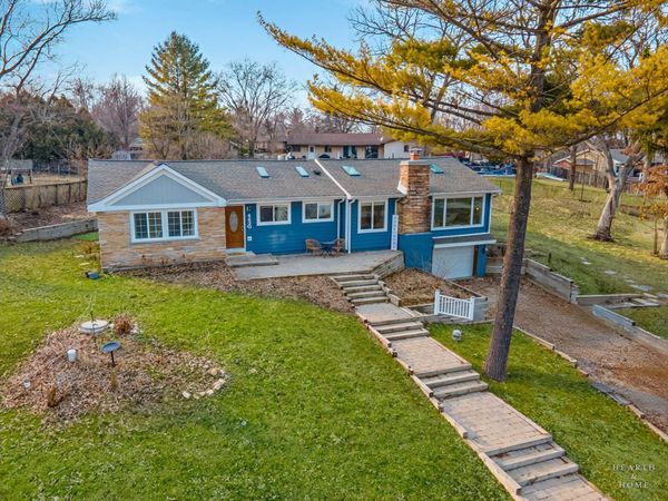 4433 Wildwood Drive , Crystal Lake, IL 60014