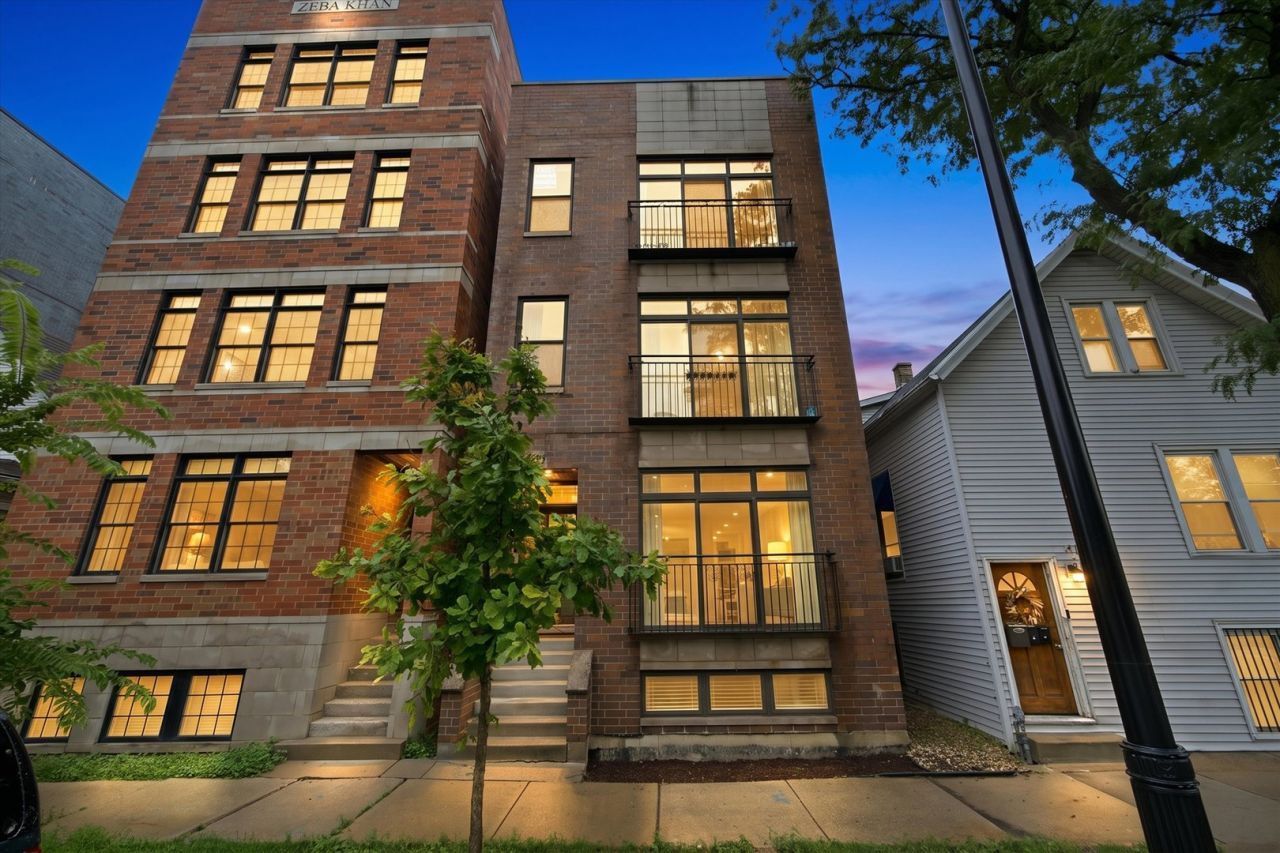 4111 N Western Avenue, Unit 1, Chicago, IL 60618 Main Photo