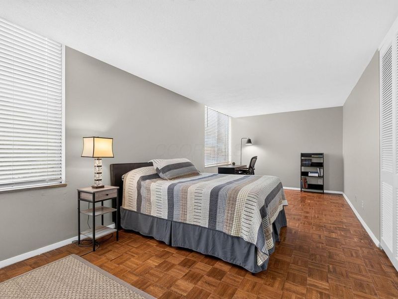 1000 Urlin Avenue, Unit 521, Columbus, OH 43212 Photo 17