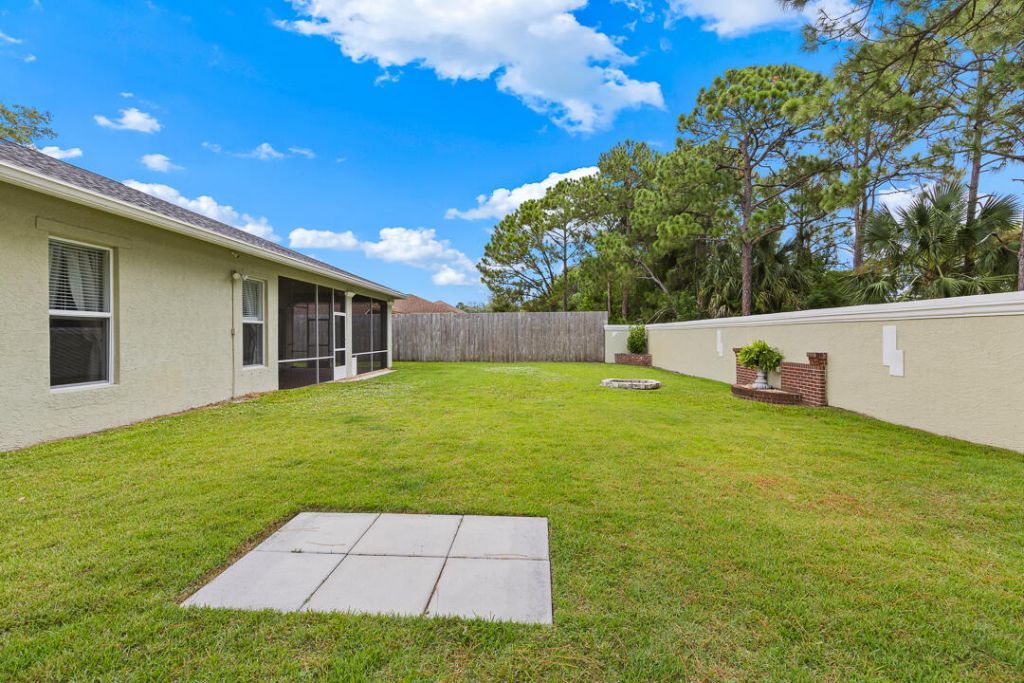 6175 NW East Deville Circle, Port Saint Lucie, FL 34986 Photo