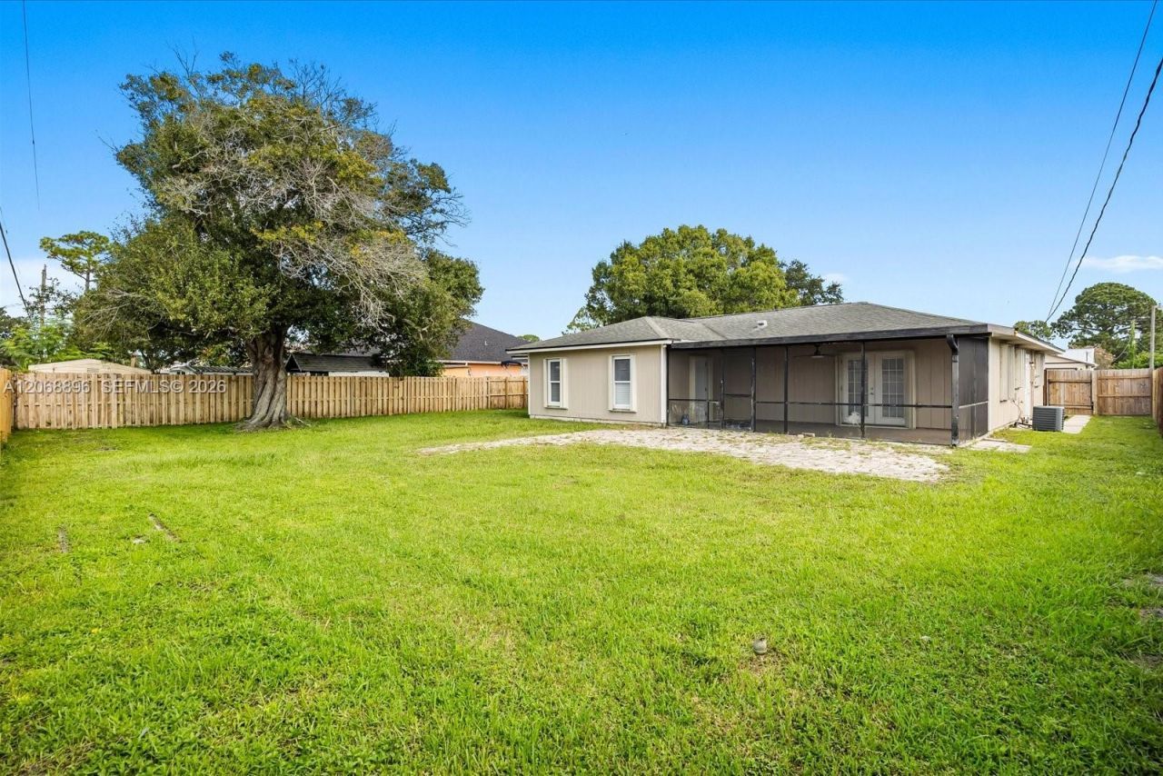 502 NW Goldcoast Ave , Port Saint Lucie, FL 34983 Photo