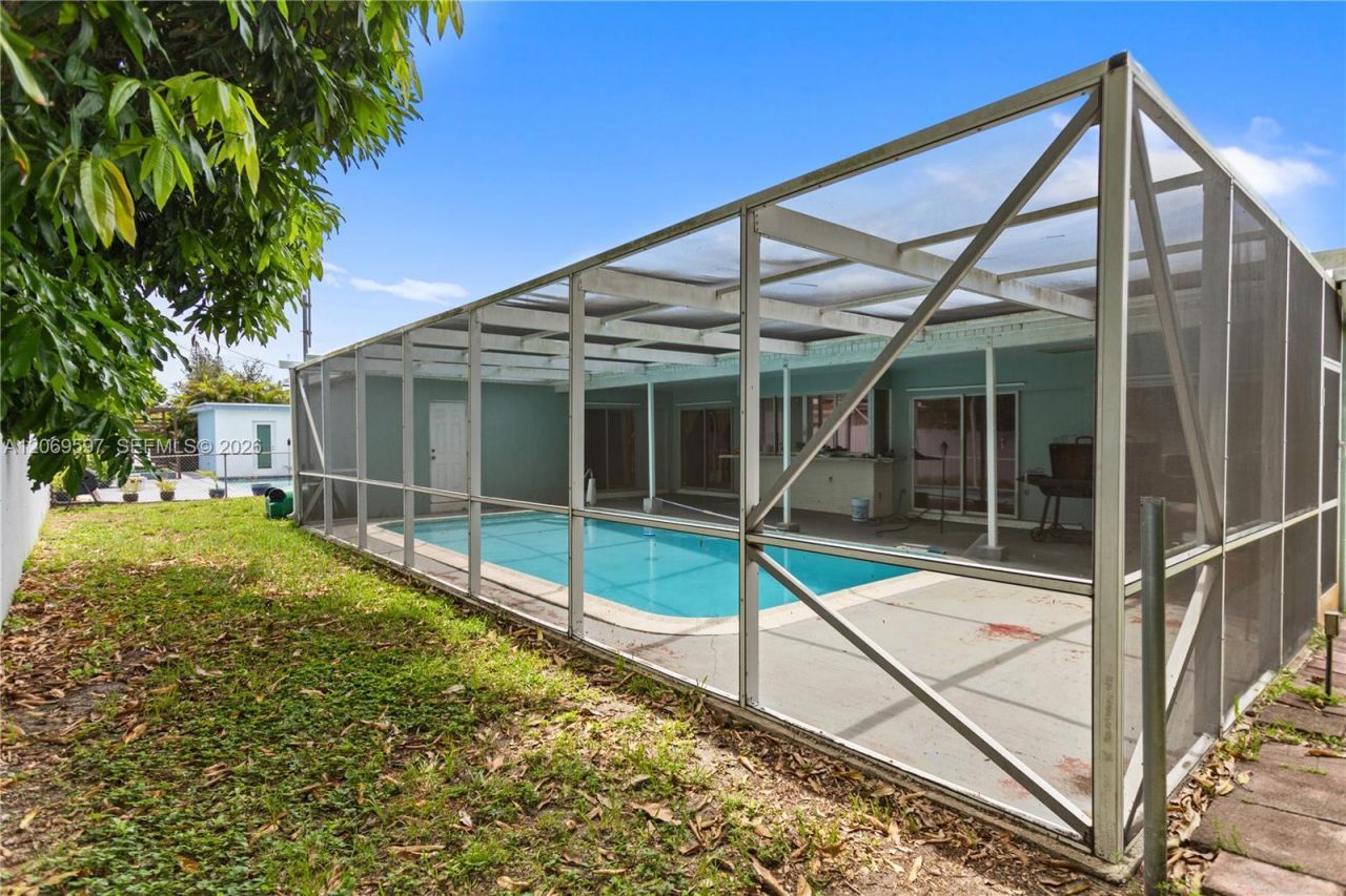 7531 Harbour Blvd , Miramar, FL 33023 Photo