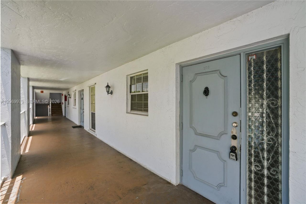 661 N University Dr , Unit 1-103, Pembroke Pines, FL 33024 Photo