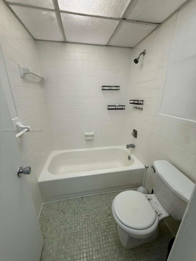 6980 NW 186th St , Unit 3-227A, Hialeah, FL 33015 Photo