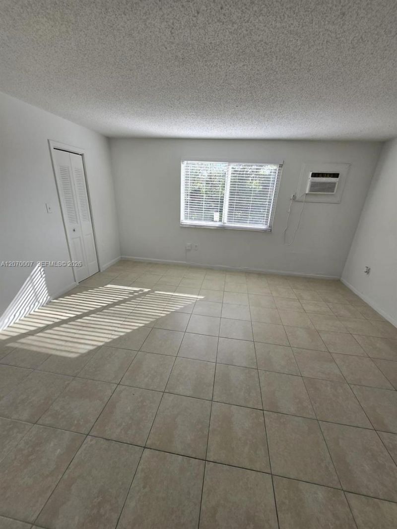 6980 NW 186th St , Unit 3-227A, Hialeah, FL 33015 Photo