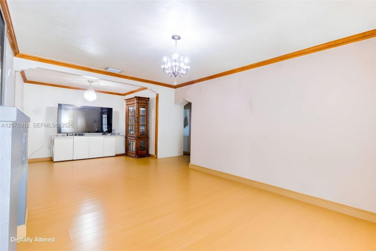 619 SW 39th Ave , Miami, FL 33134 Photo