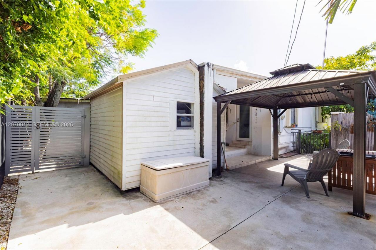 619 SW 39th Ave , Miami, FL 33134 Photo