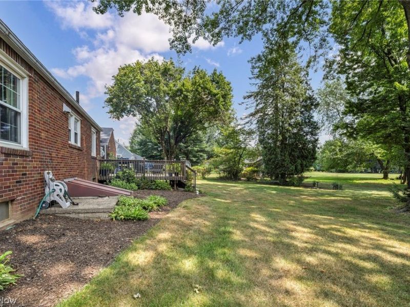 514 Everhard Road SW, North Canton, OH 44709 Photo 32