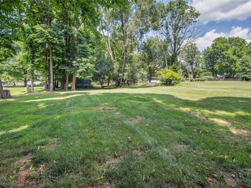 514 Everhard Road SW, North Canton, OH 44709 Photo 35