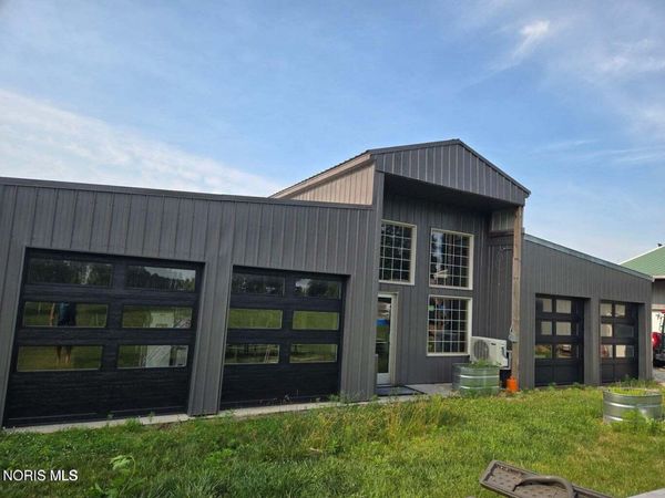 13554 Mohler Road, Grand Rapids, OH 43522