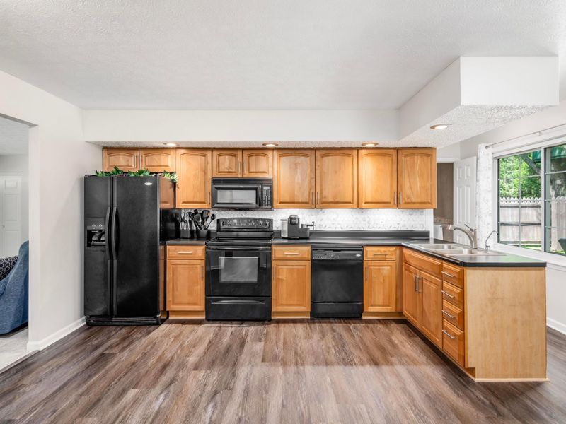 1004 Adare Road , Marion, OH 43302 Photo 9