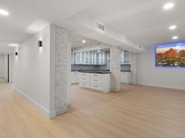 7240 N VIA DE LA MONTANA, Scottsdale, AZ 85258