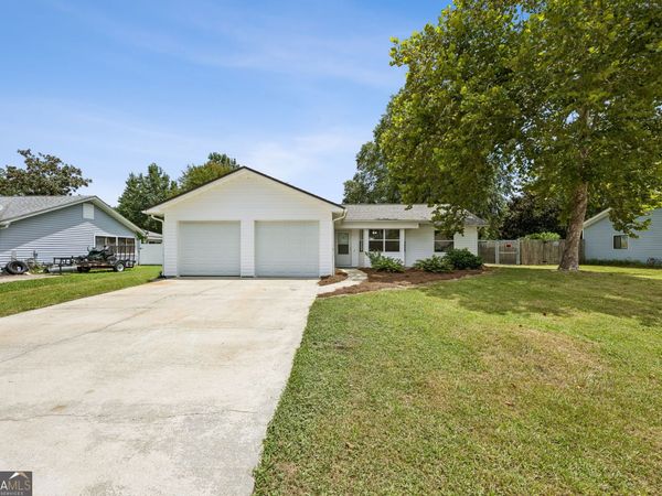 144 Cherry Point Drive, Saint Marys, GA 31558