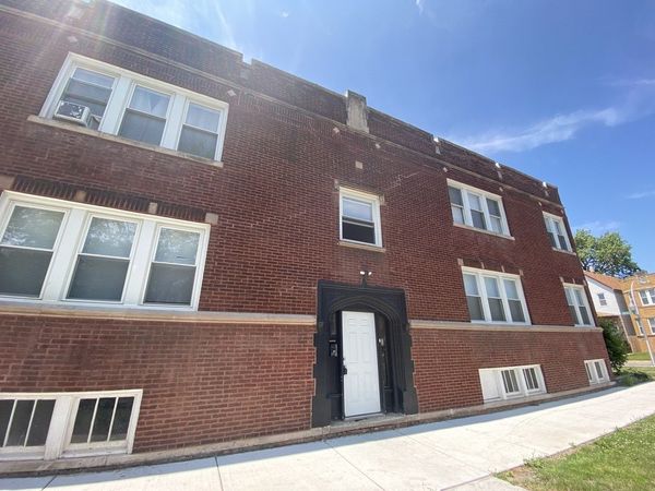 8900 S Langley Avenue , Unit 2, Chicago, IL 60619