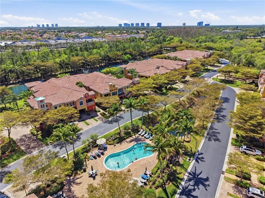 8601 Piazza Del Lago Cir, Unit 203, Estero, FL 33928 Photo