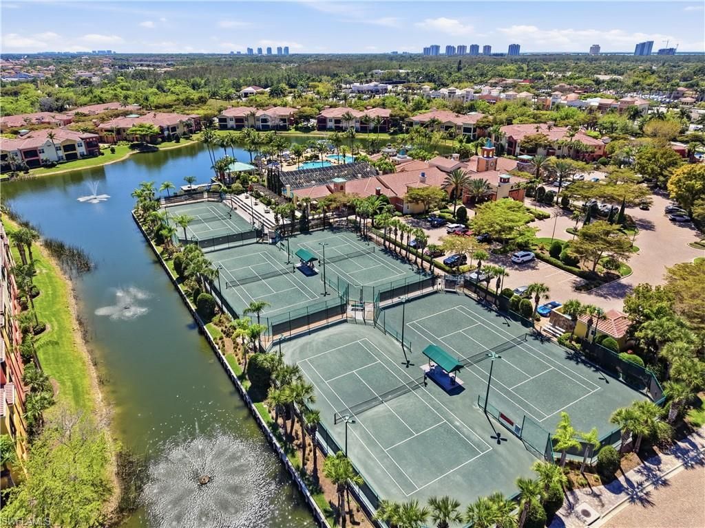 8601 Piazza Del Lago Cir, Unit 203, Estero, FL 33928 Photo