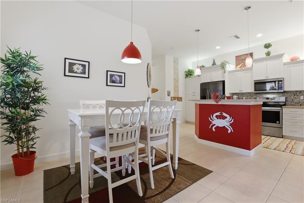 8601 Piazza Del Lago Cir, Unit 203, Estero, FL 33928 Photo