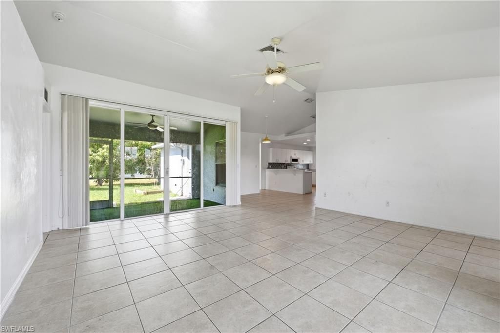 202 SW 11th Ter , Cape Coral, FL 33991 Photo