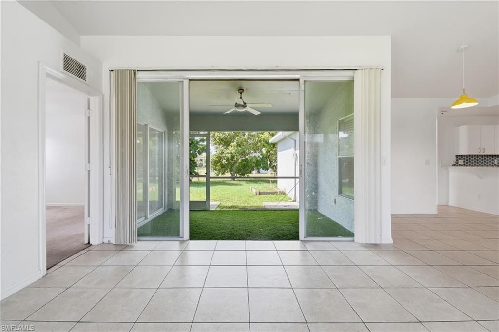 202 SW 11th Ter , Cape Coral, FL 33991 Photo