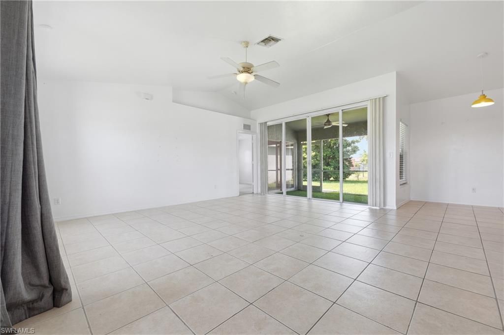 202 SW 11th Ter , Cape Coral, FL 33991 Photo