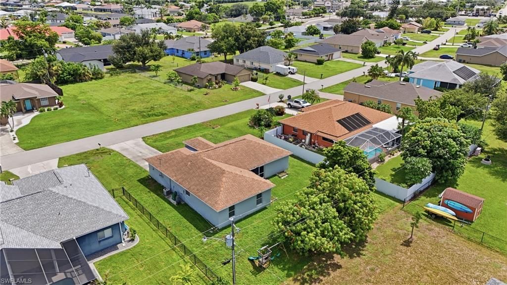 202 SW 11th Ter , Cape Coral, FL 33991 Photo